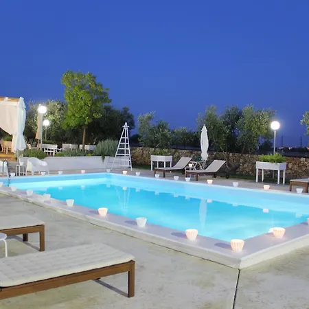 منزل ريفي Relais Lali' *